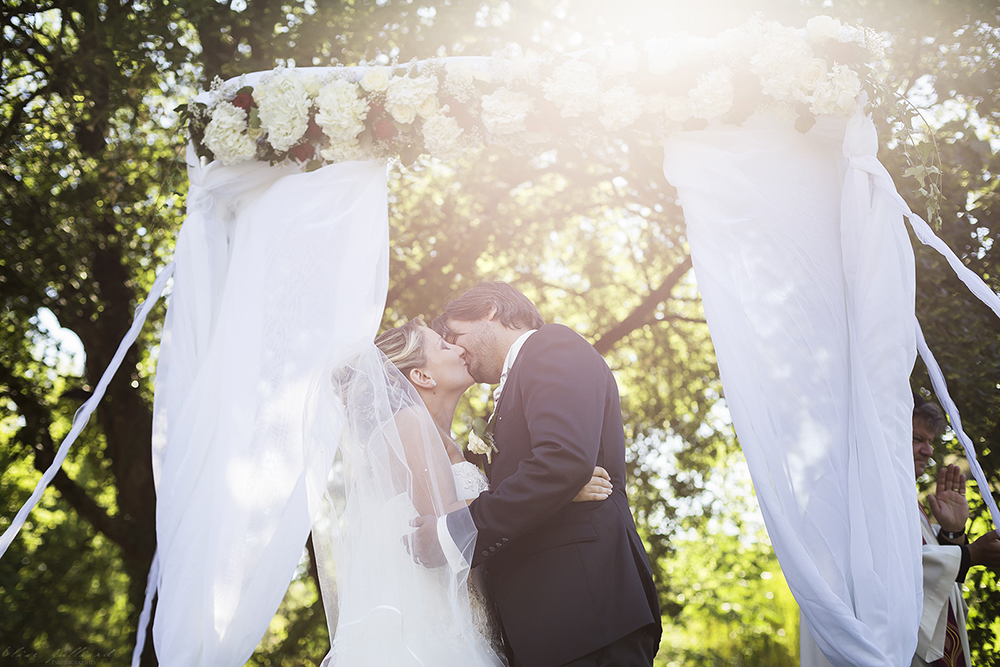 elise-julliard-photographe-lyon-rhone-alpes-mariage-wedding-amour-maries-provence-alpes-cote-dazur-seance-photo-ceremonie-antibes-nice-couple